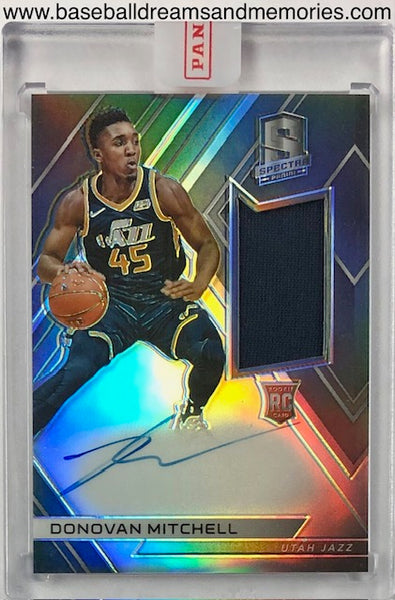 2017-18 Panini Spectra Donovan Mitchell Rookie Patch Autograph Card Serial Numbered 100/299