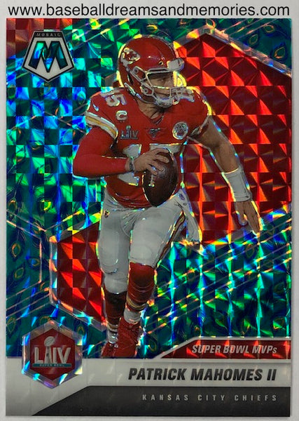 2021 Panini Mosaic Patrick Mahomes II Super Bowl MVPs Peacock Parallel Card